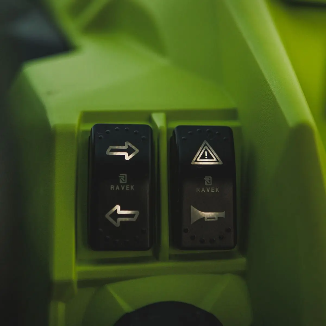 Can-Am Defender Auto Cancel Turn Signal Kit with Signature Lights Gen 2