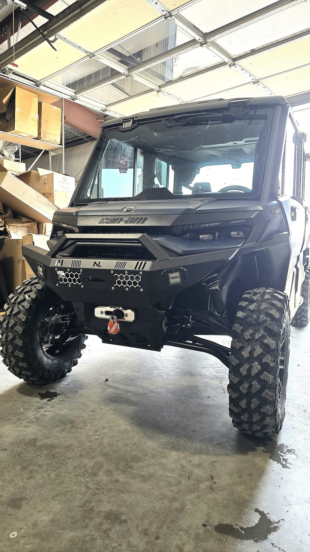 Can-am Defender HD11 Front Winch Bumper with lights