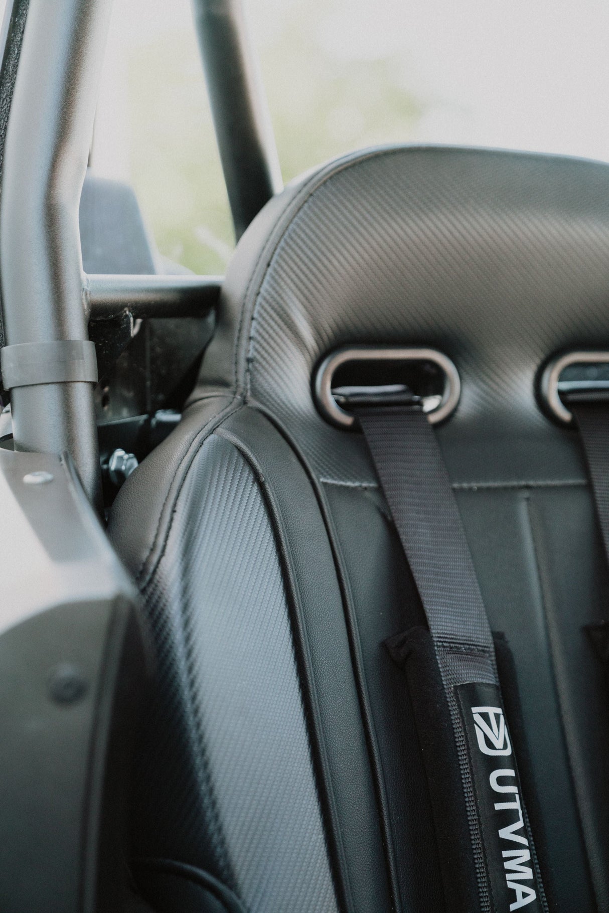 UTVMA KRX 4 Rear Bench Seat (2023–2025) w/ Harnesses