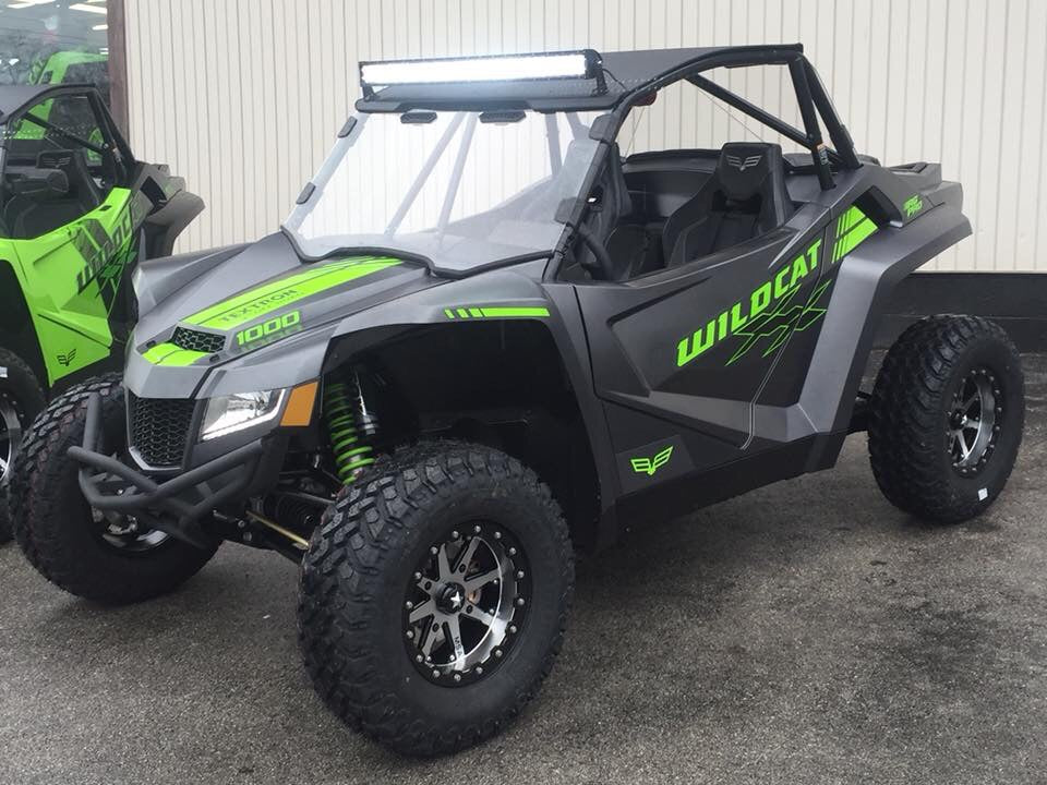 42” Curved LED Light Bar by AWESOMEOFFROAD