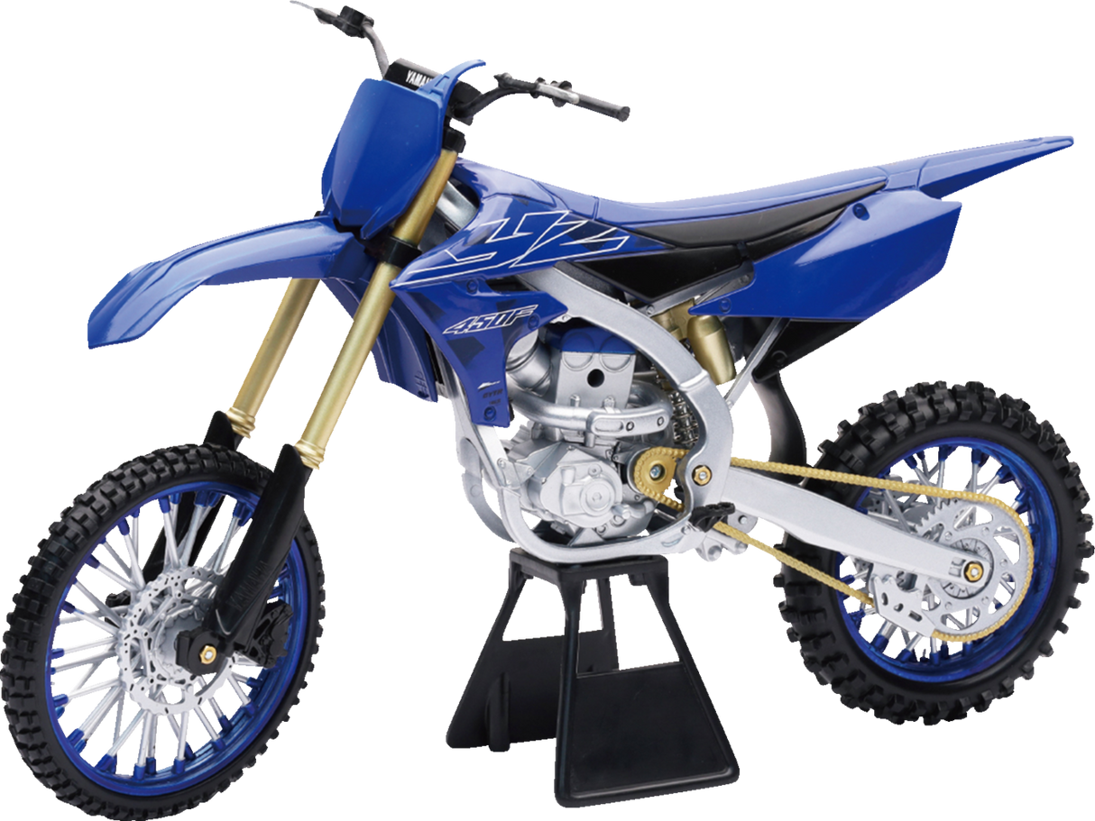 NEW RAY TOYS Yamaha YZ450F Dirt Bike - 1:6 Scale - Blue/Gold/Black 49703