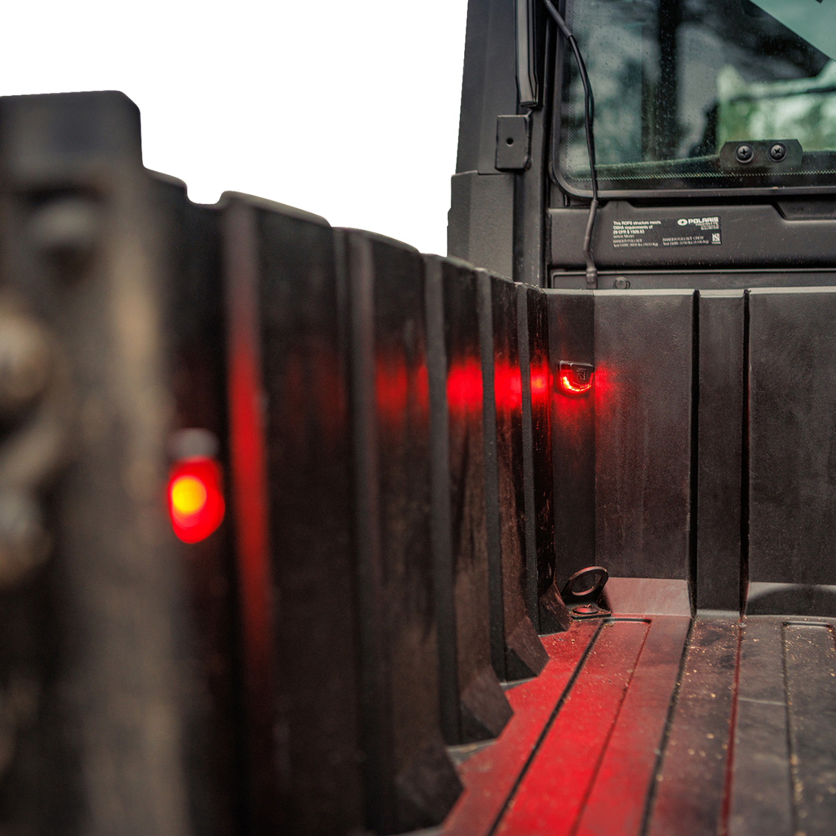 RAVEK Trunk Bed Light - Red - Wolverine 69-104R