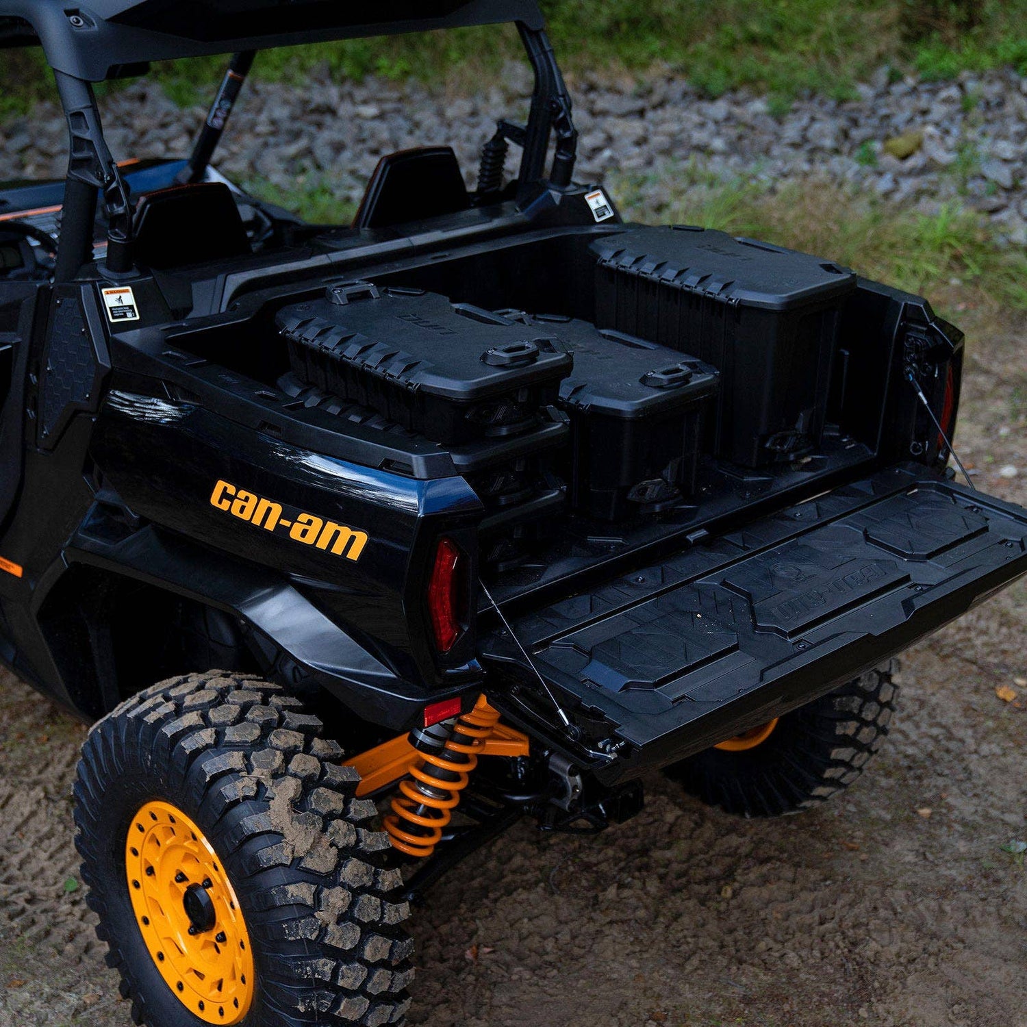 Can-Am LinQ Modular Cargo Box (10L, 2.6 Gal)