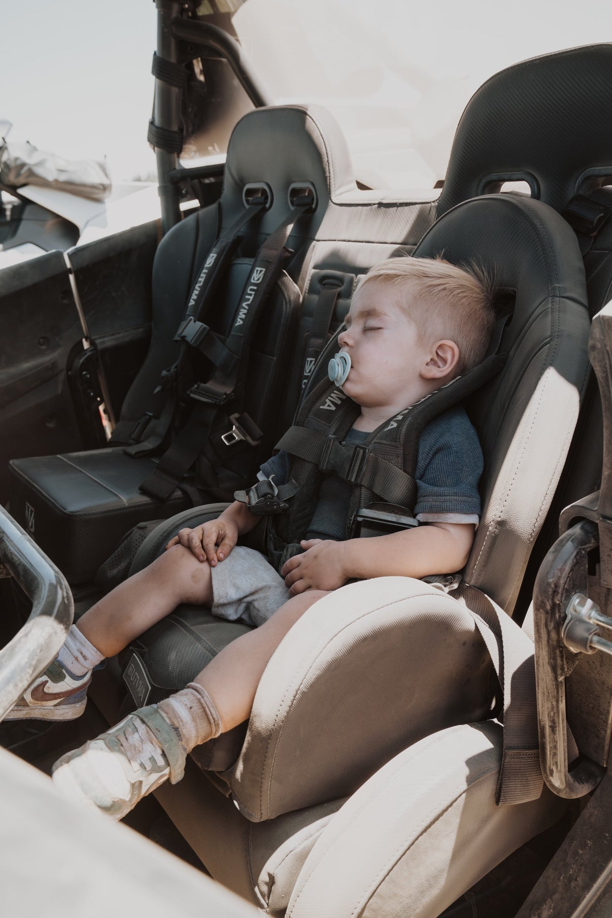 UTVMA KRX 4 Rear Bench Seat (2023–2025) w/ Harnesses