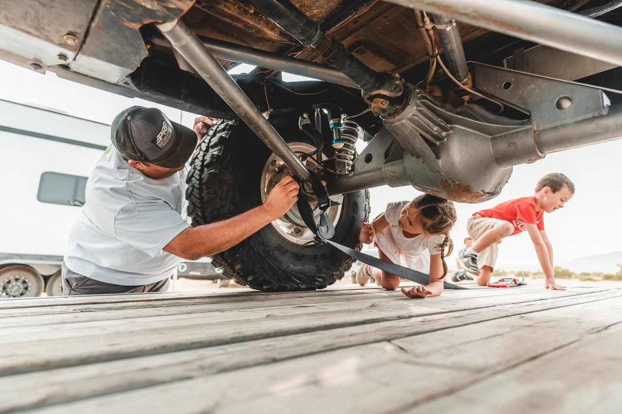 2″ x 10′ Ratchet Tie Down w/ Twisted Snap Hooks & Axle Strap Combo